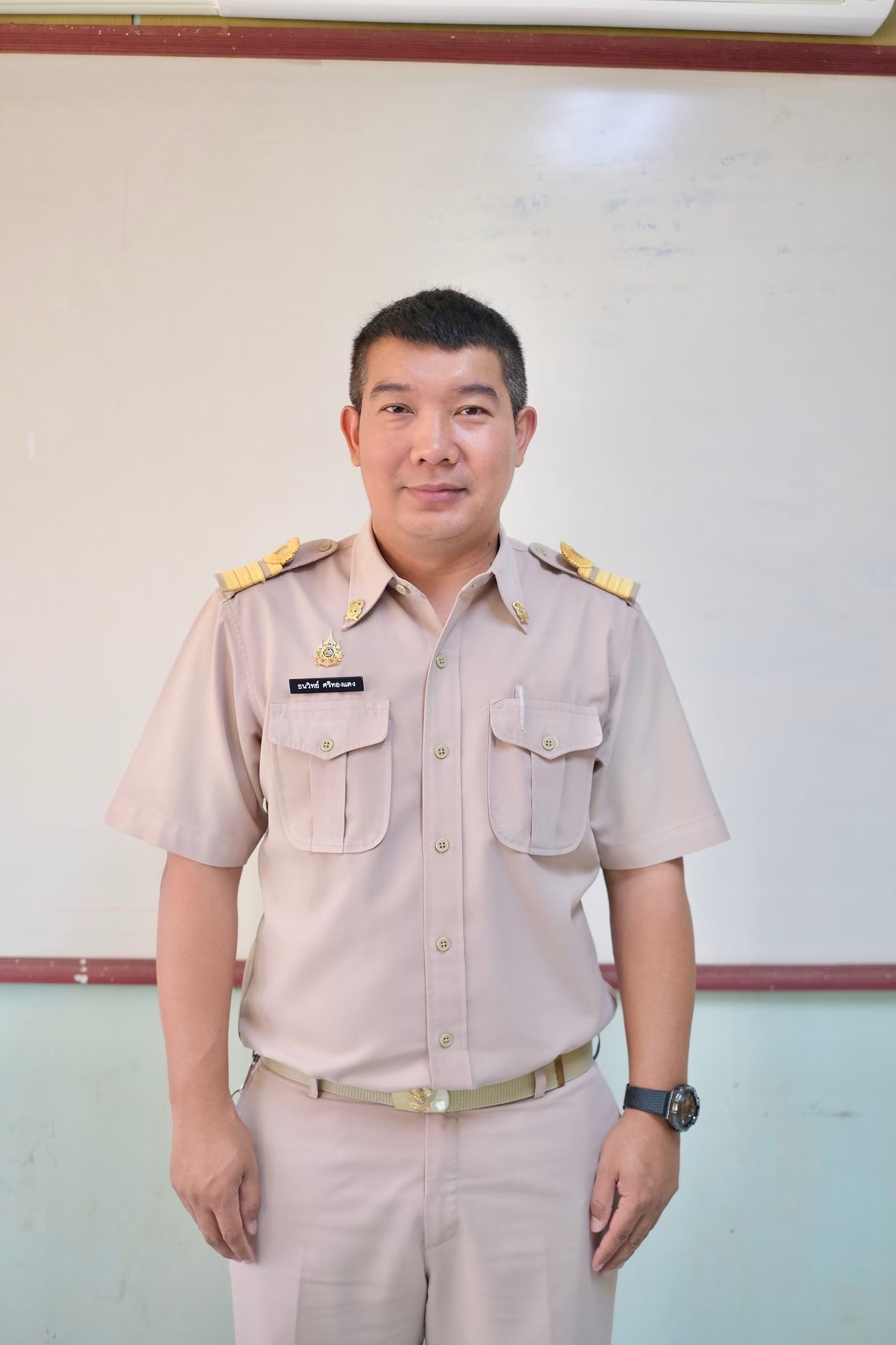 ว่าที่ร้อยตรีธนวิทย์  ศรีทองแดง